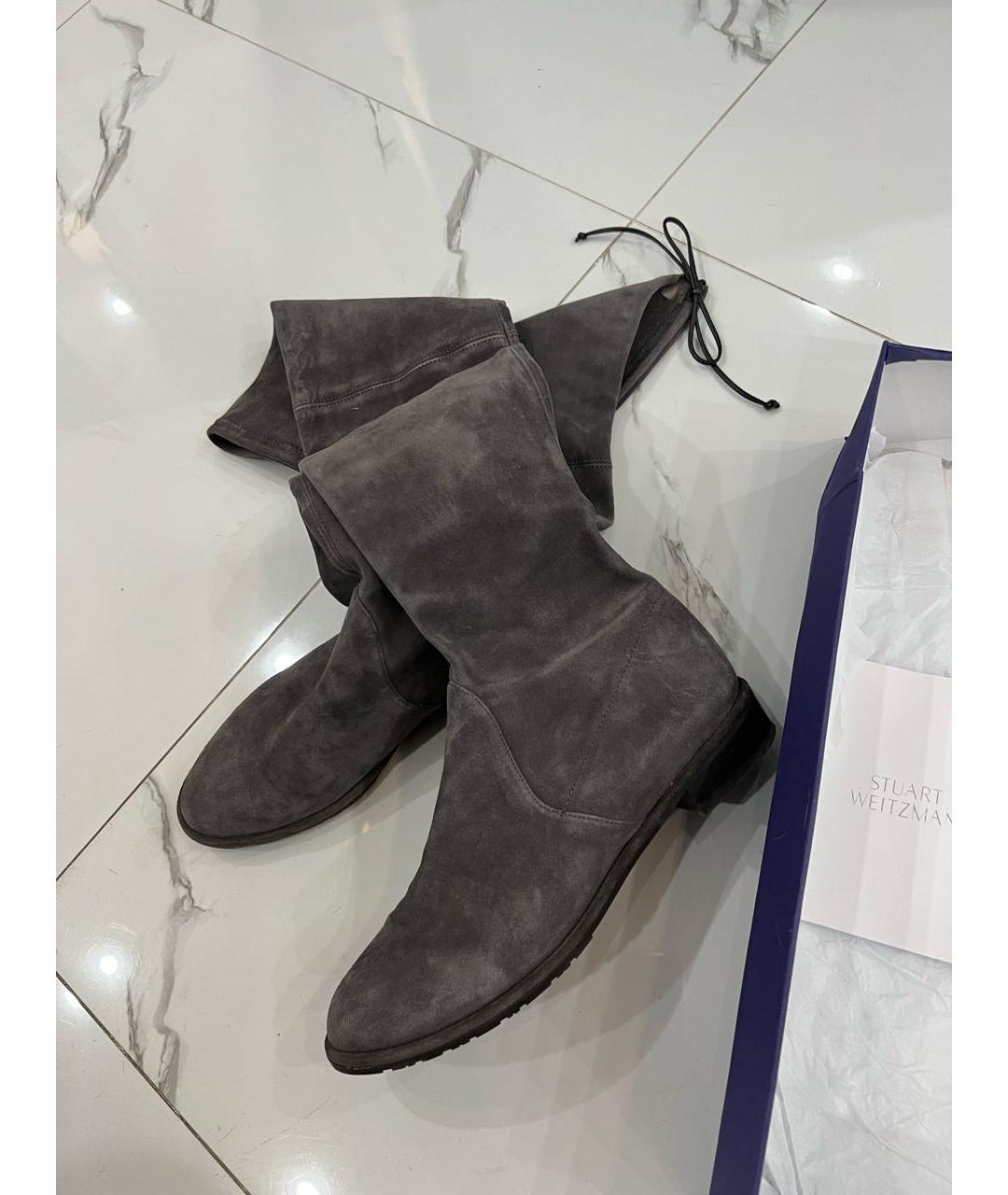STUART WEITZMAN Серые замшевые ботфорты, фото 4