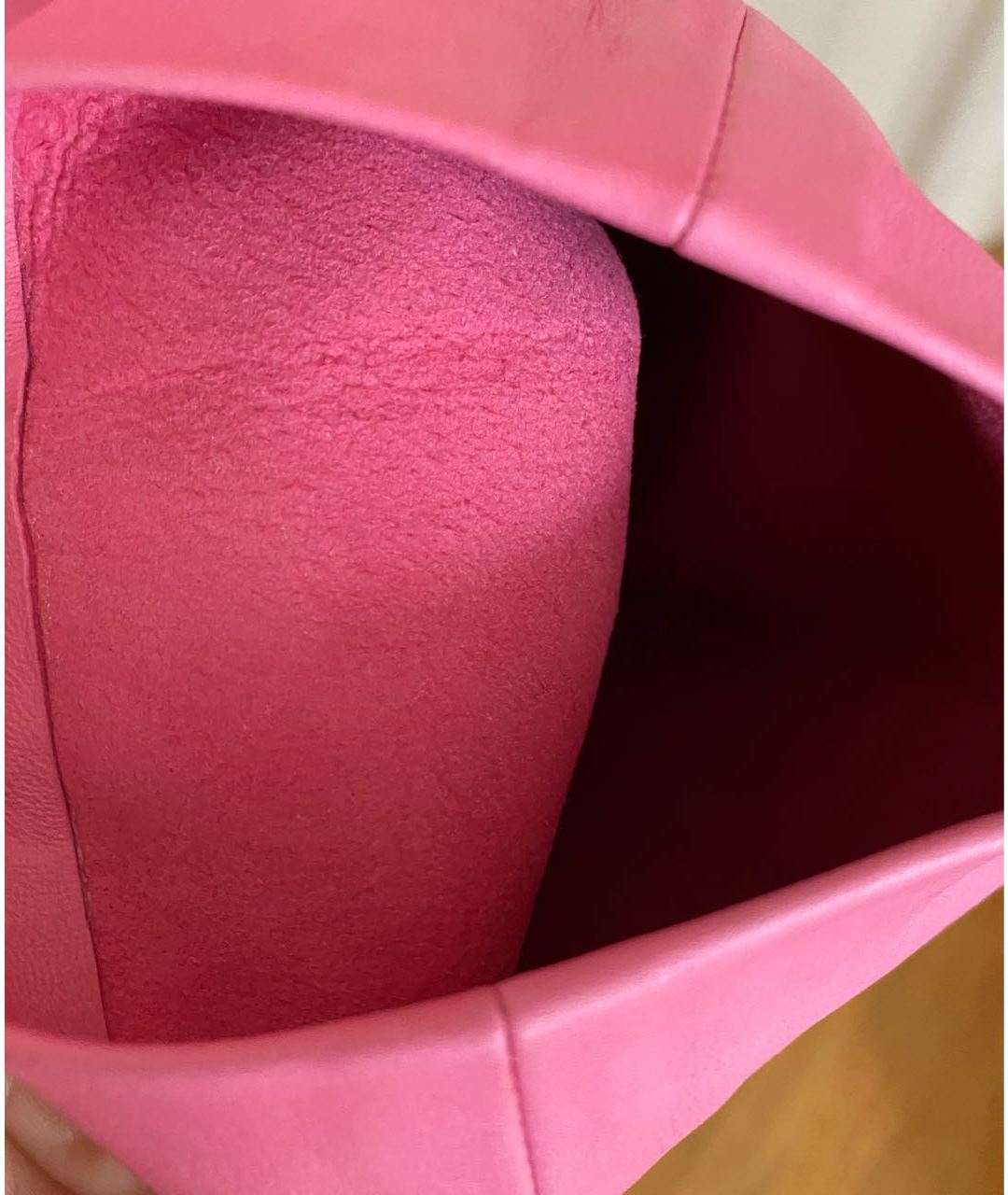 GUCCI Розовые кожаные прямые брюки, фото 8