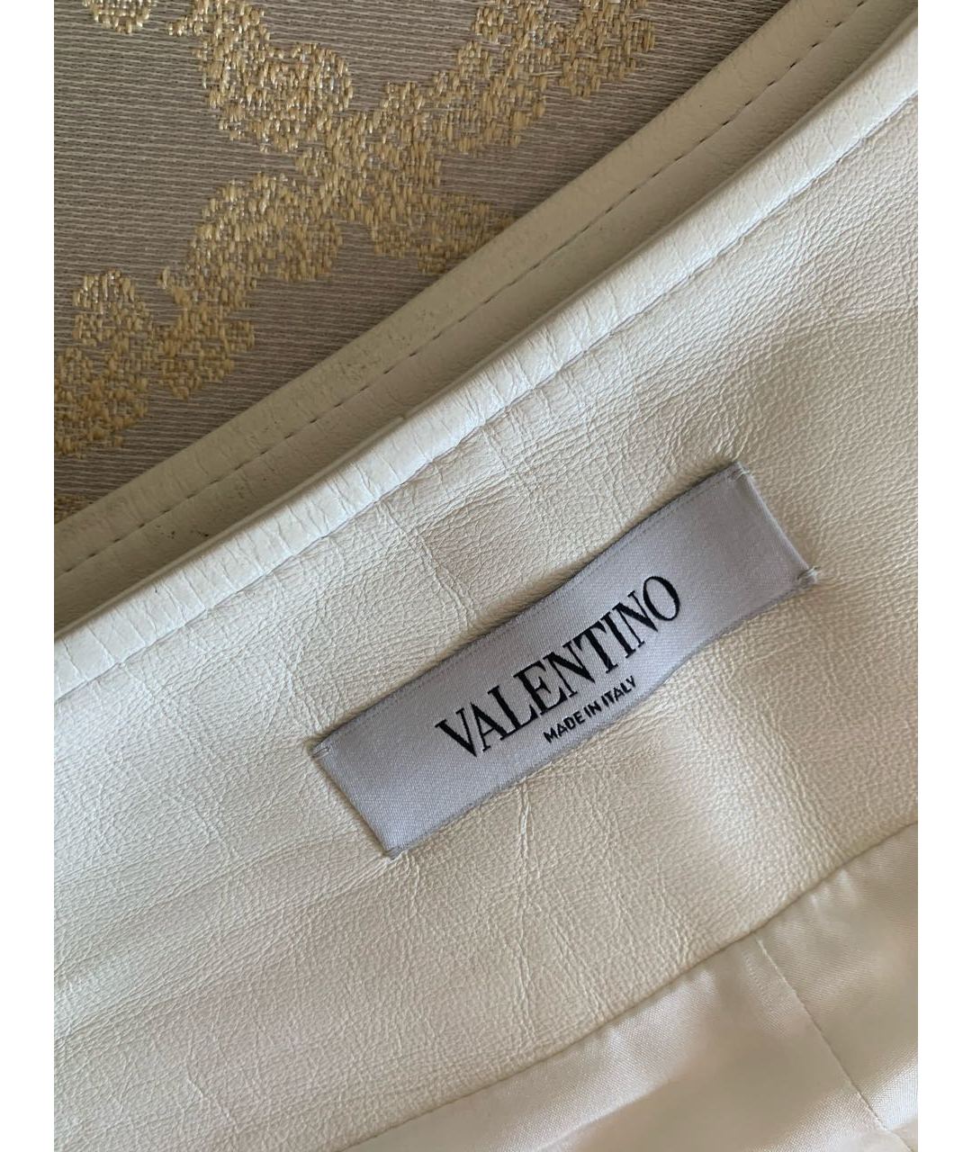 VALENTINO Бежевые кожаные шорты, фото 4