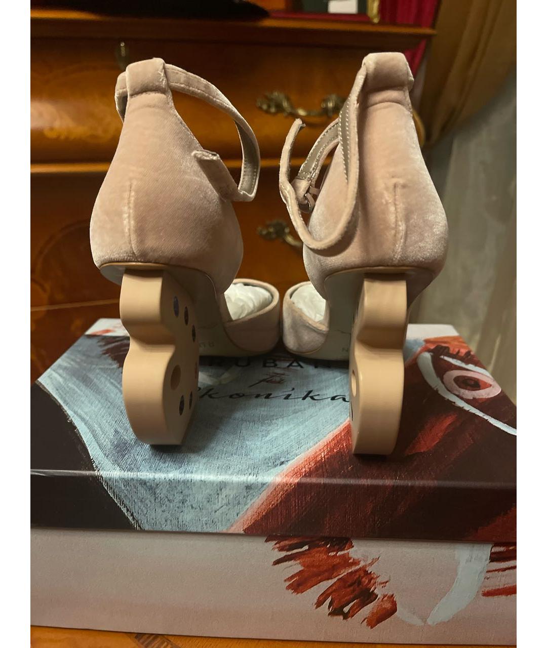 RUBAN Бежевые бархатные туфли, фото 3