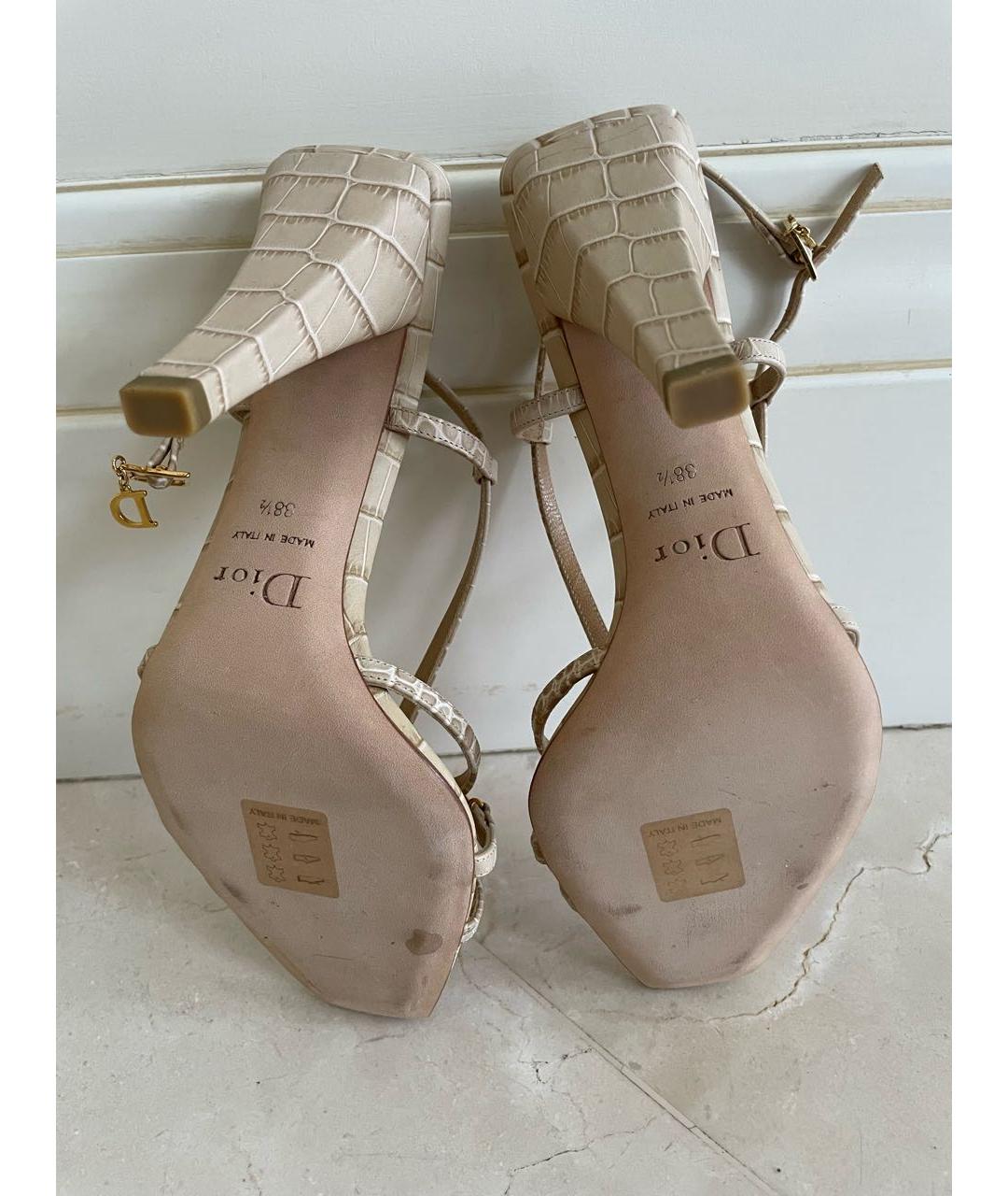 CHRISTIAN DIOR Бежевые кожаные босоножки, фото 5