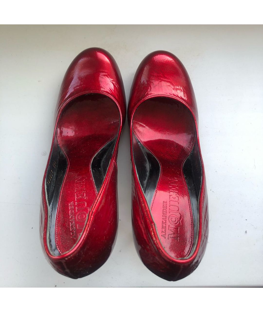 ALEXANDER MCQUEEN Красные туфли из лакированной кожи, фото 3