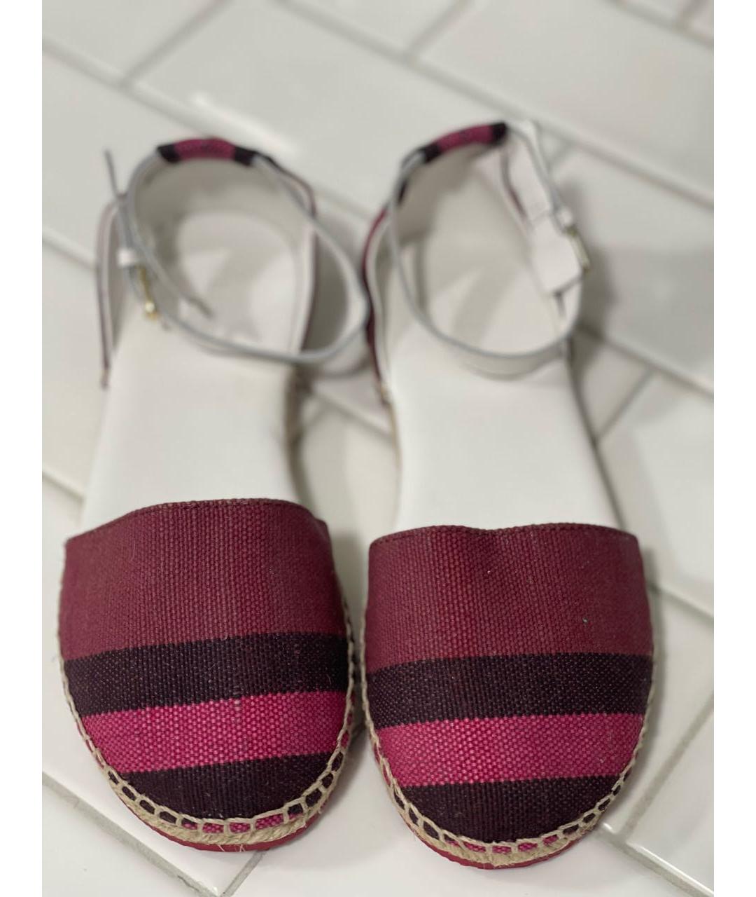 BURBERRY Розовые текстильные сандалии и шлепанцы, фото 2
