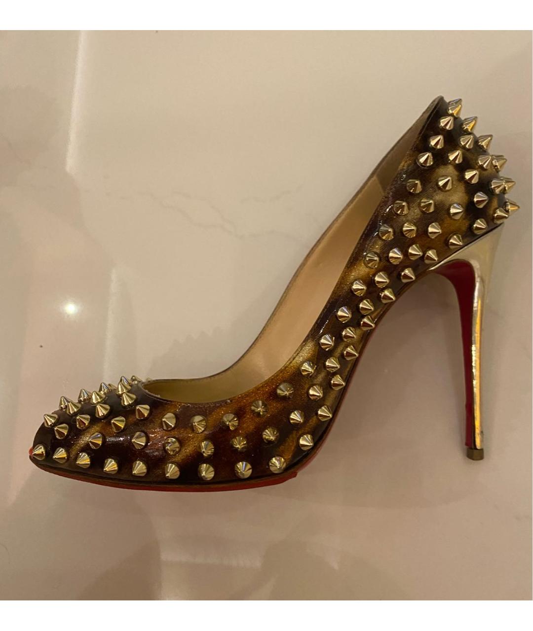 CHRISTIAN LOUBOUTIN Золотые туфли из искусственной кожи, фото 5