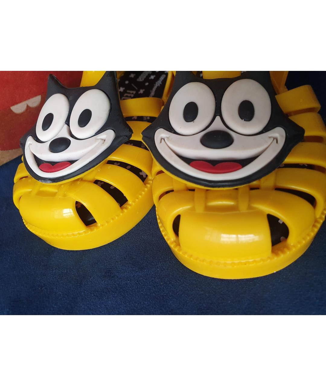 MINI MELISSA Желтые резиновые сандалии и шлепанцы, фото 3