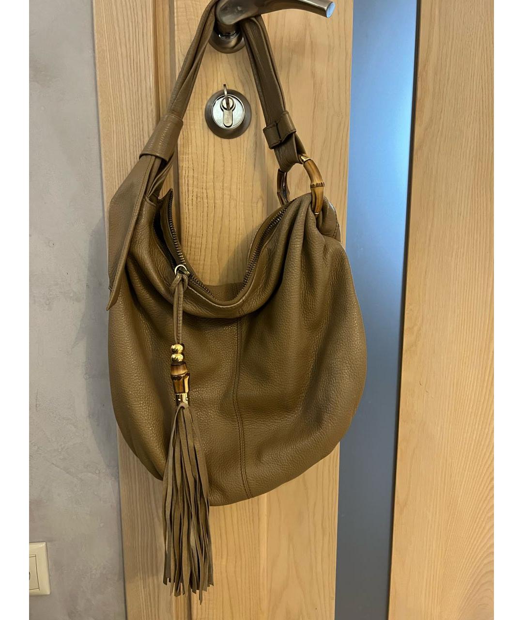 GUCCI Бежевая сумка с короткими ручками из экзотической кожи, фото 7