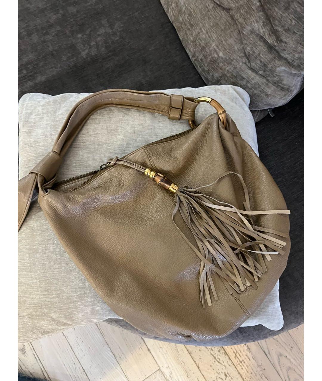 GUCCI Бежевая сумка с короткими ручками из экзотической кожи, фото 2