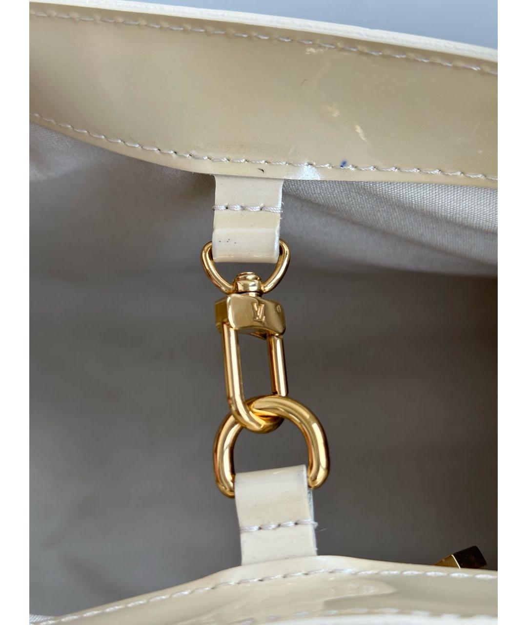 LOUIS VUITTON Бежевая сумка тоут из лакированной кожи, фото 6