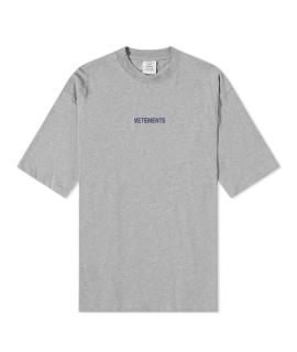 

Футболка VETEMENTS