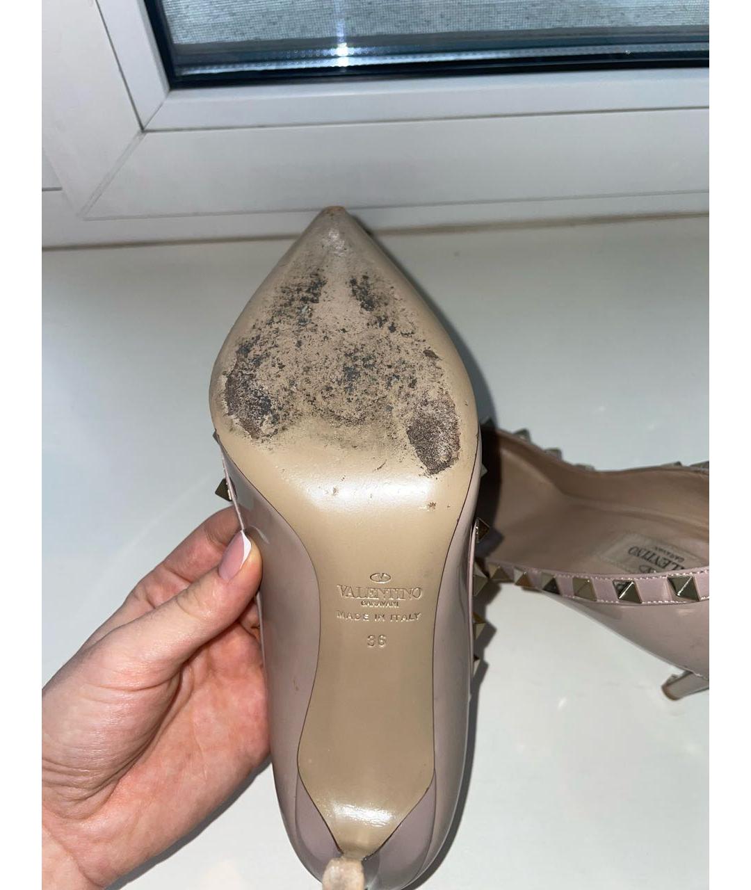 VALENTINO Бежевые туфли из лакированной кожи, фото 6