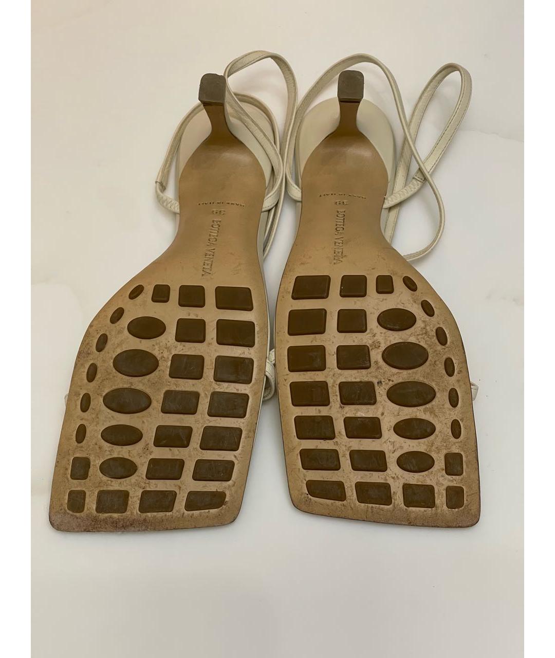 BOTTEGA VENETA Бежевые кожаные туфли, фото 6