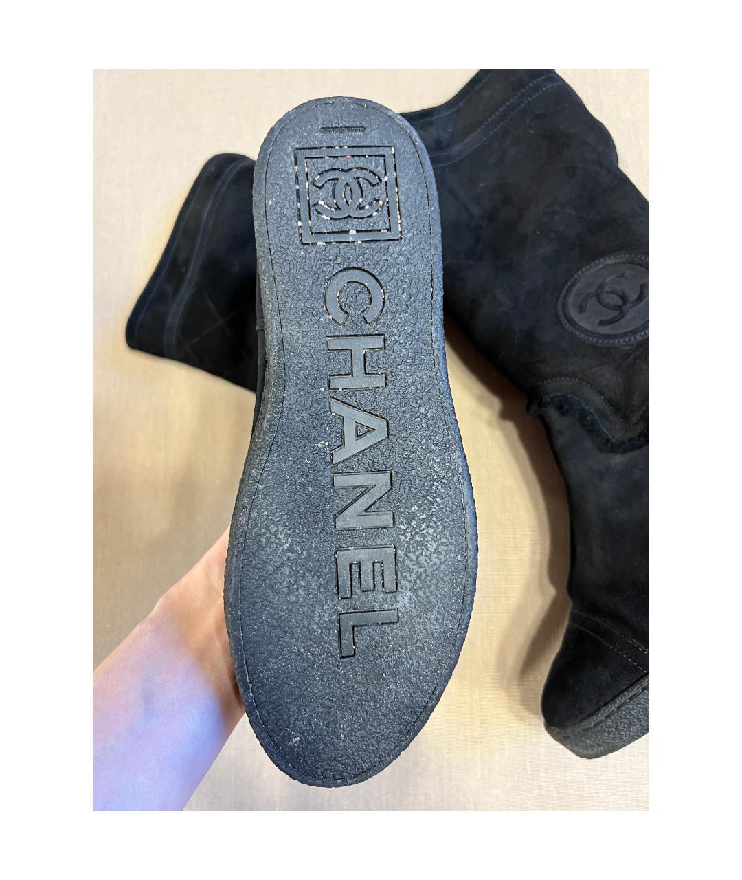 CHANEL Черные кожаные сапоги, фото 6