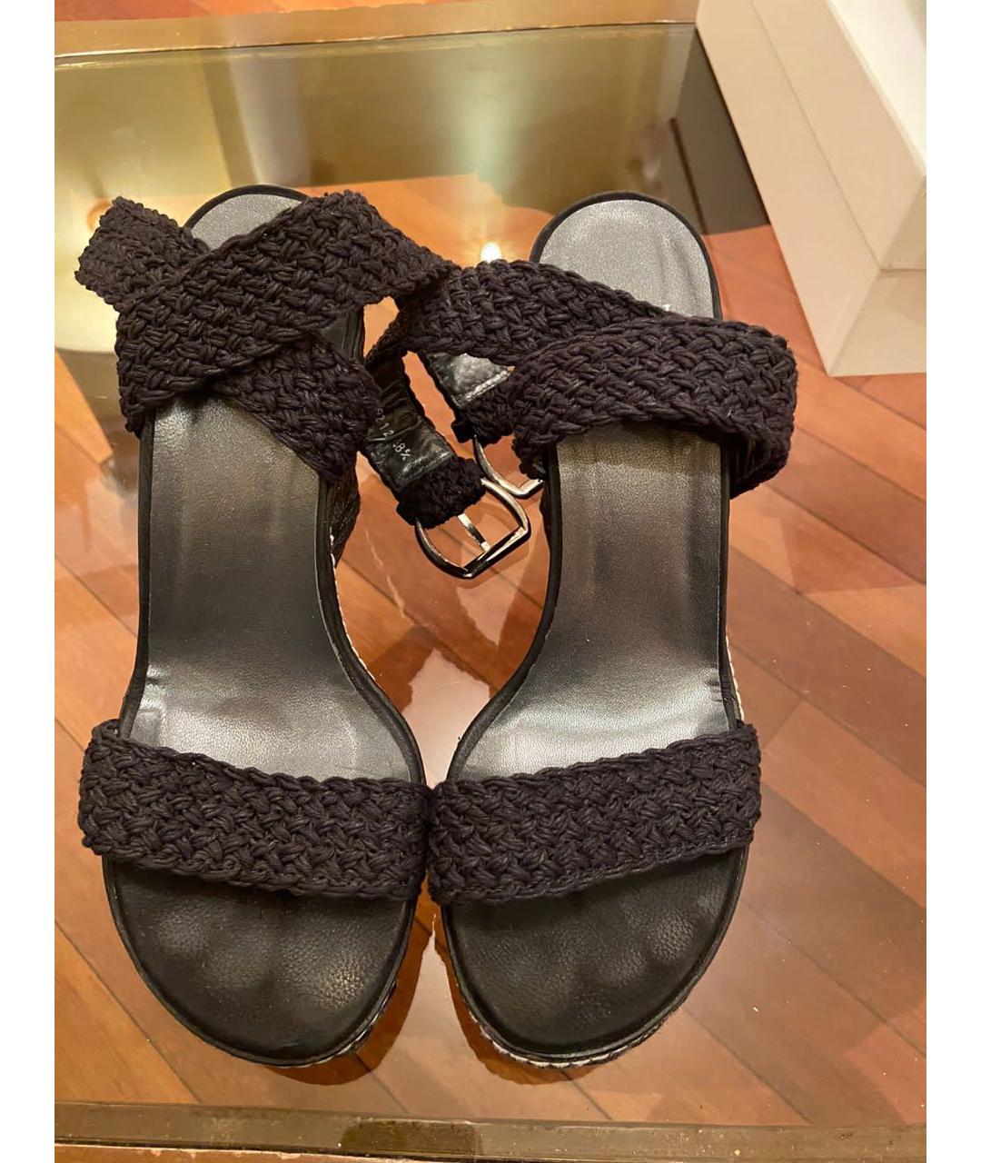 STUART WEITZMAN Черные кожаные босоножки, фото 2