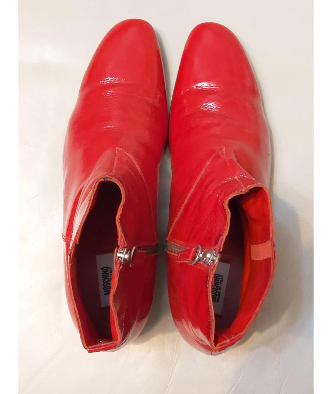 MOSCHINO Красные низкие ботинки из лакированной кожи, фото 3