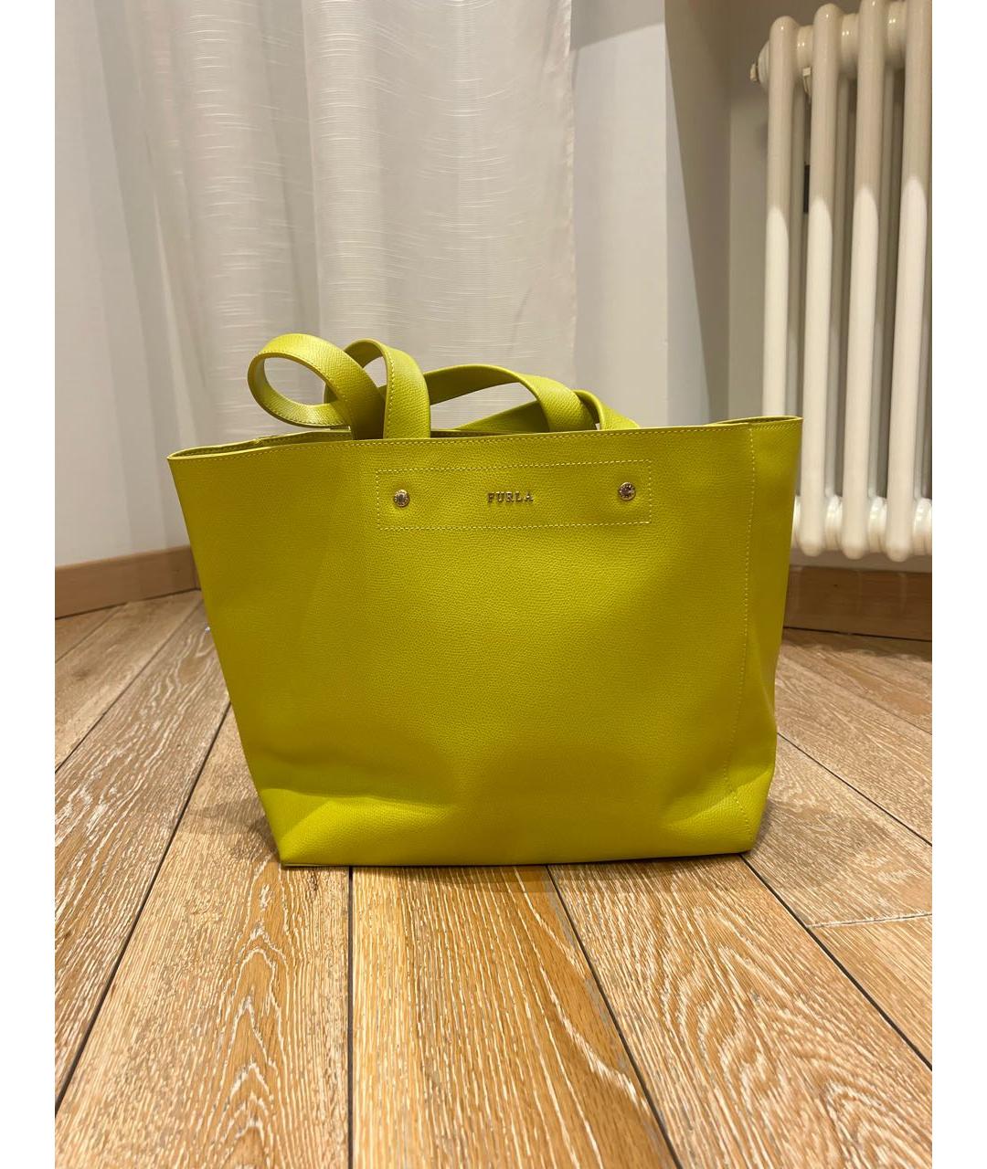 FURLA Желтая кожаная сумка с короткими ручками, фото 9