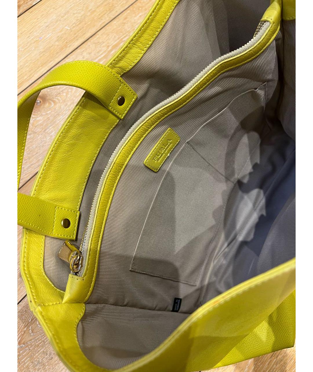 FURLA Желтая кожаная сумка с короткими ручками, фото 4