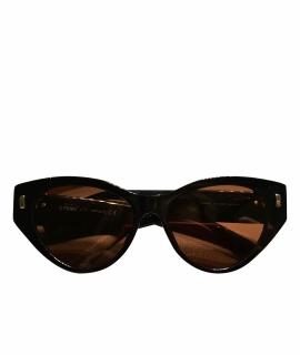 Солнцезащитные очки FENDI