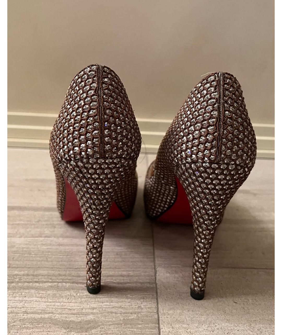 CHRISTIAN LOUBOUTIN Серебряные туфли, фото 4