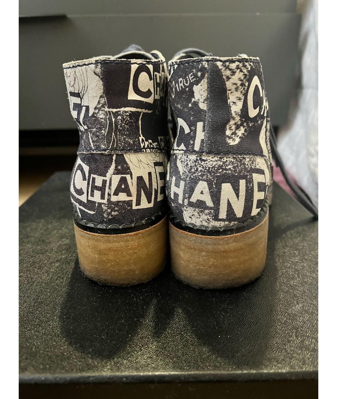 CHANEL Синие замшевые ботильоны, фото 3