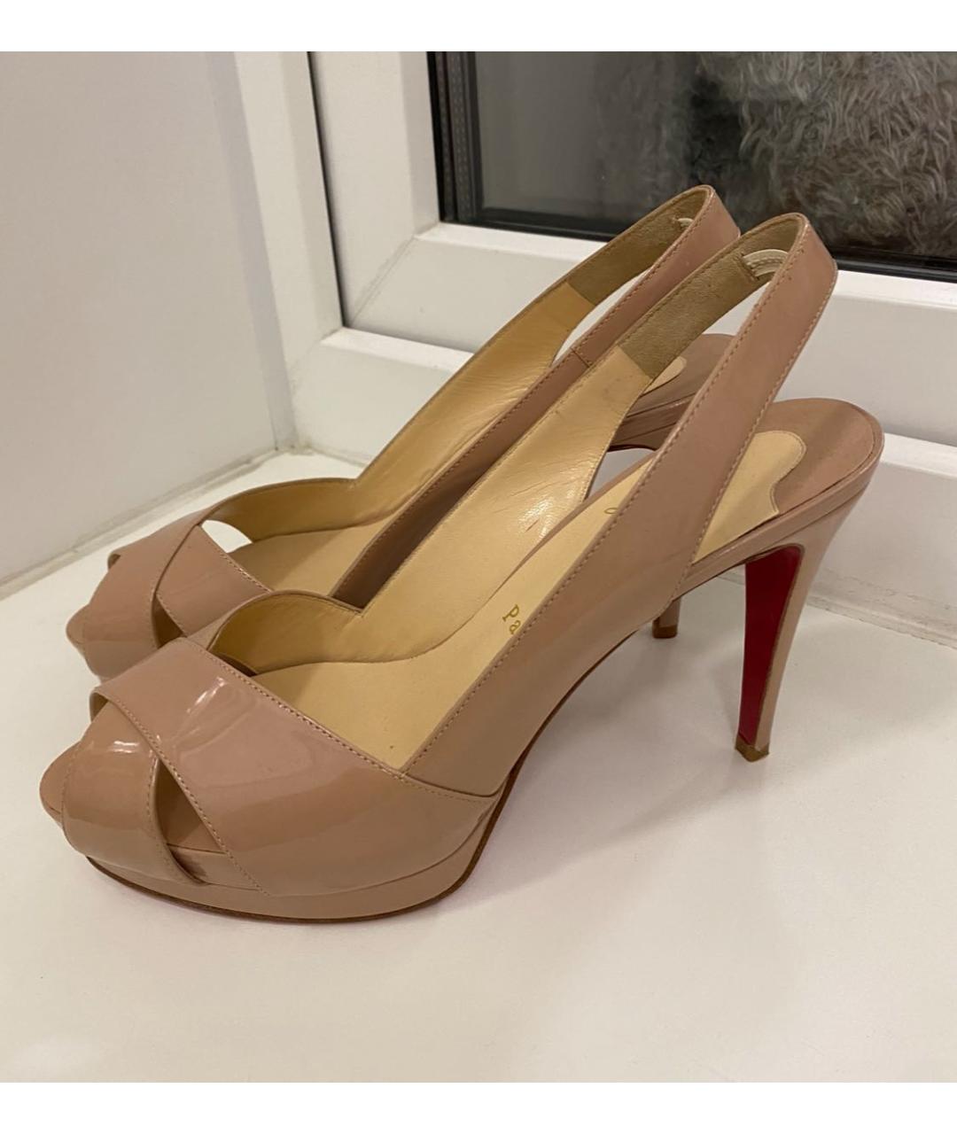 CHRISTIAN LOUBOUTIN Бежевые туфли, фото 6