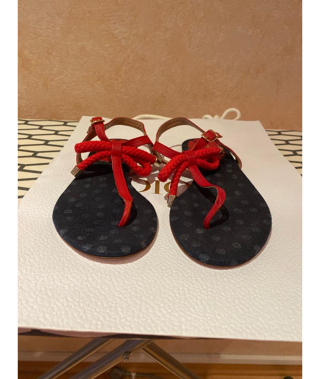 RED VALENTINO Красные кожаные сандалии, фото 2