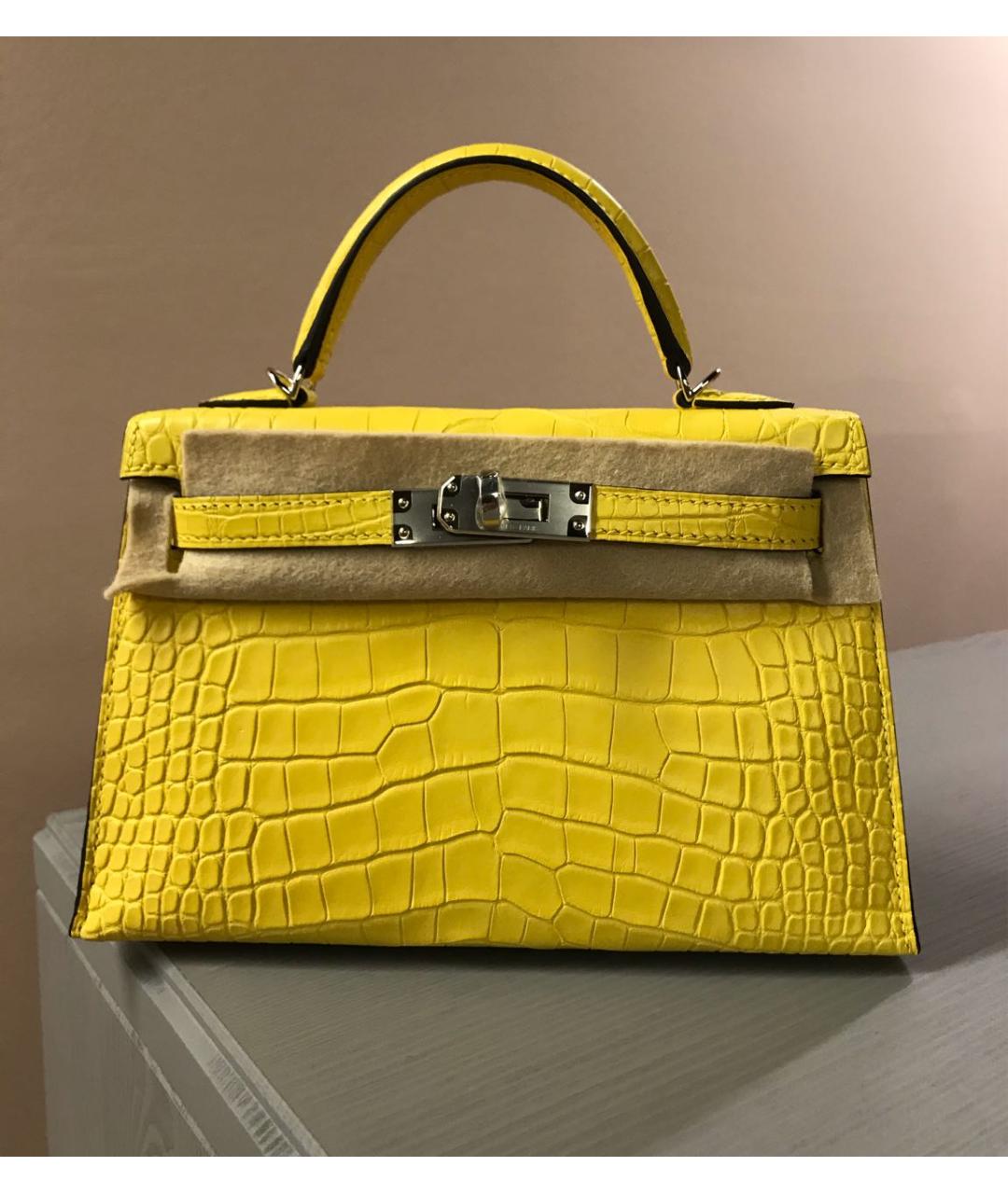 HERMES Желтая сумка с короткими ручками из экзотической кожи, фото 7