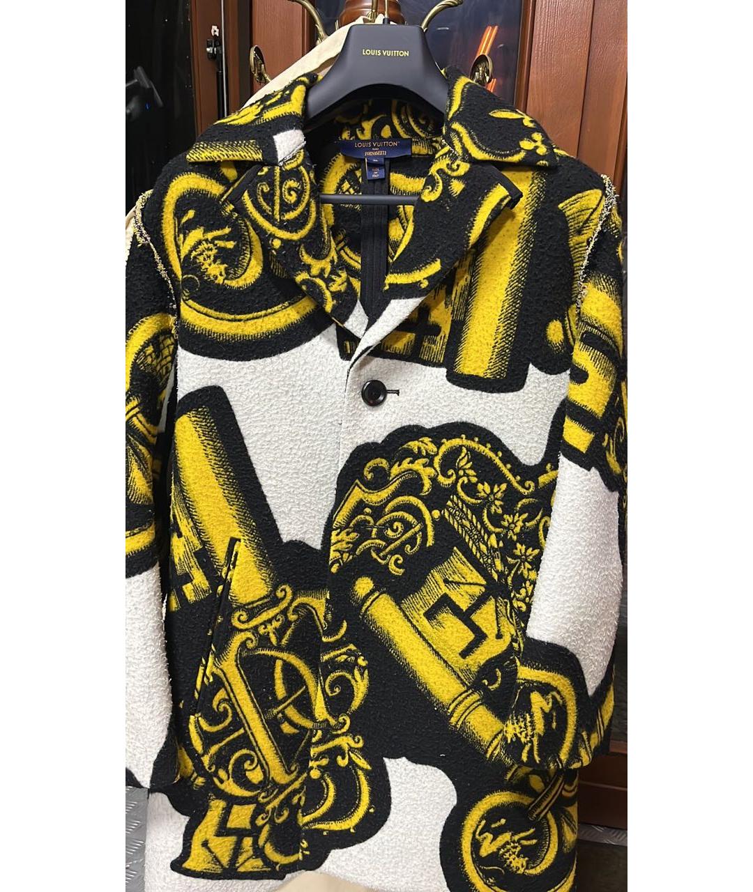LOUIS VUITTON Шерстяное пальто, фото 6