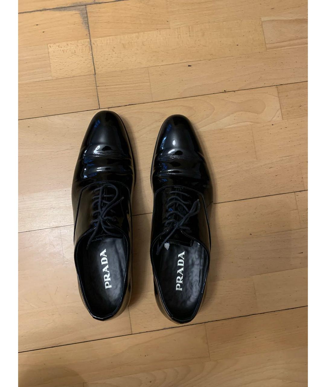PRADA Черные туфли из лакированной кожи, фото 3