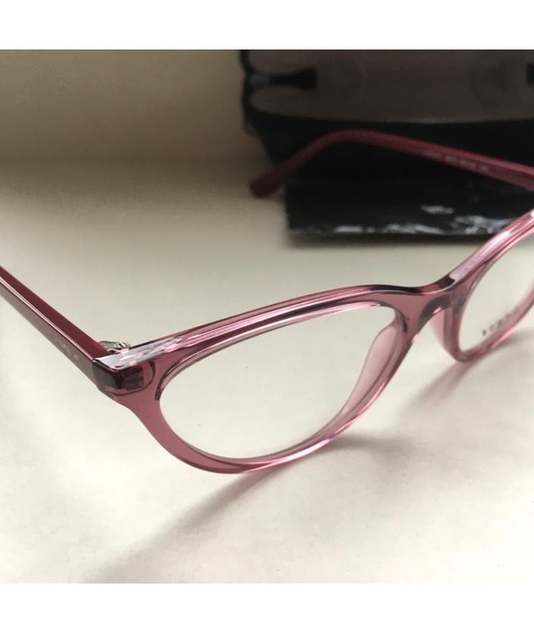 VOGUE EYEWEAR Розовые пластиковые солнцезащитные очки, фото 3