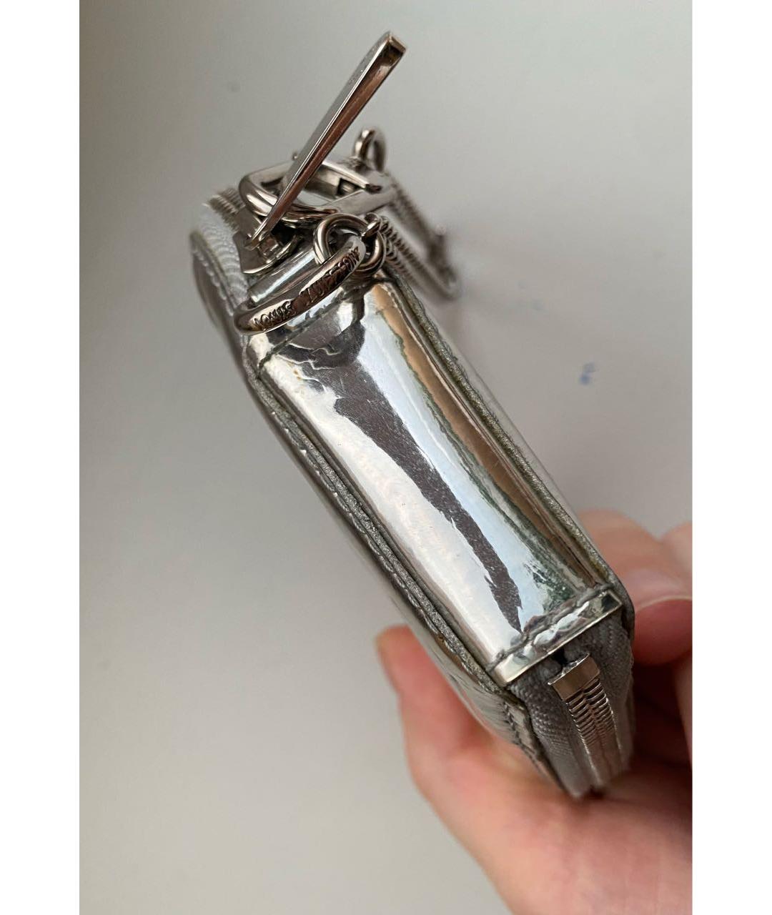 LOUIS VUITTON PRE-OWNED Серебрянный кошелек из лакированной кожи, фото 4