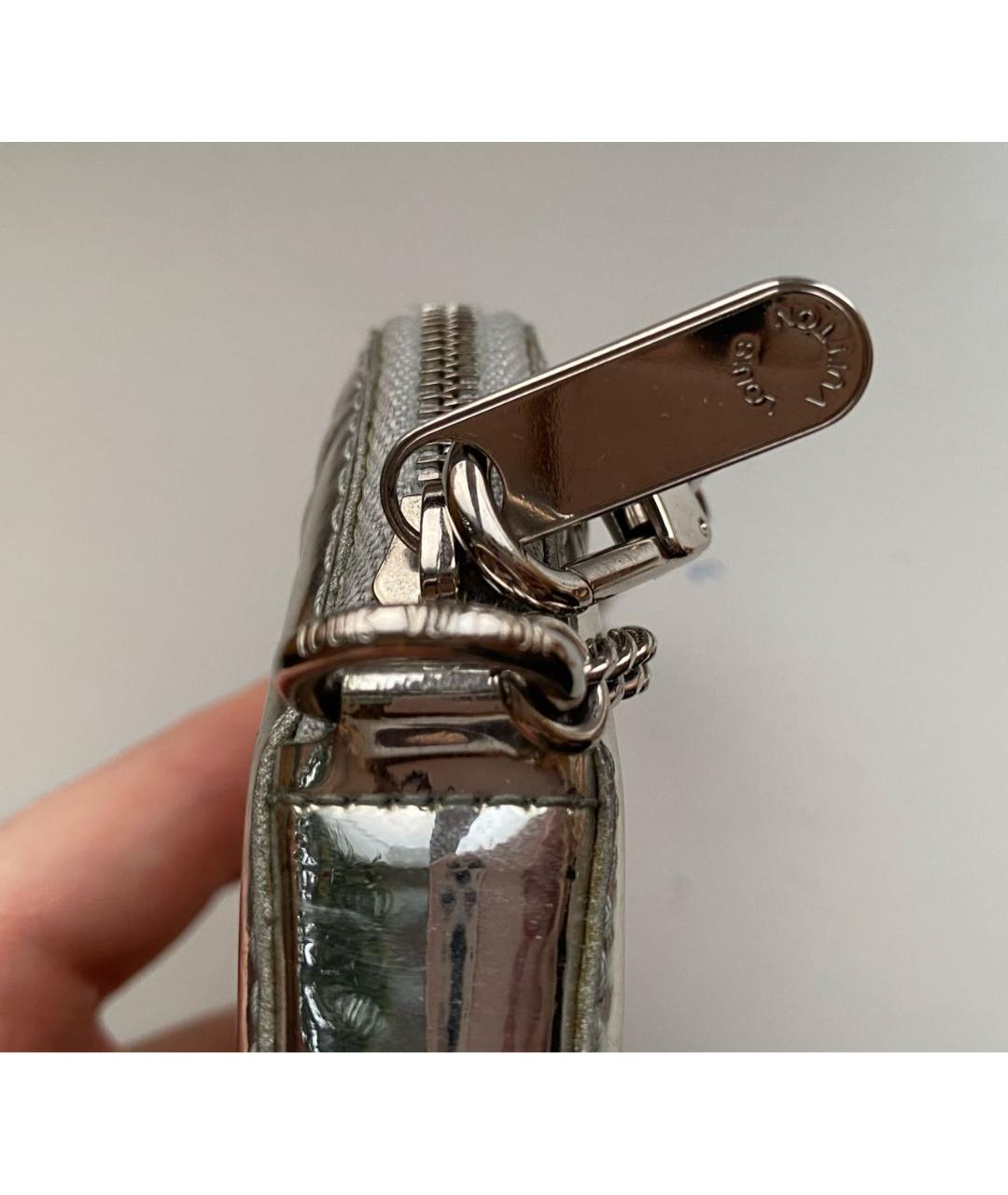 LOUIS VUITTON PRE-OWNED Серебрянный кошелек из лакированной кожи, фото 7
