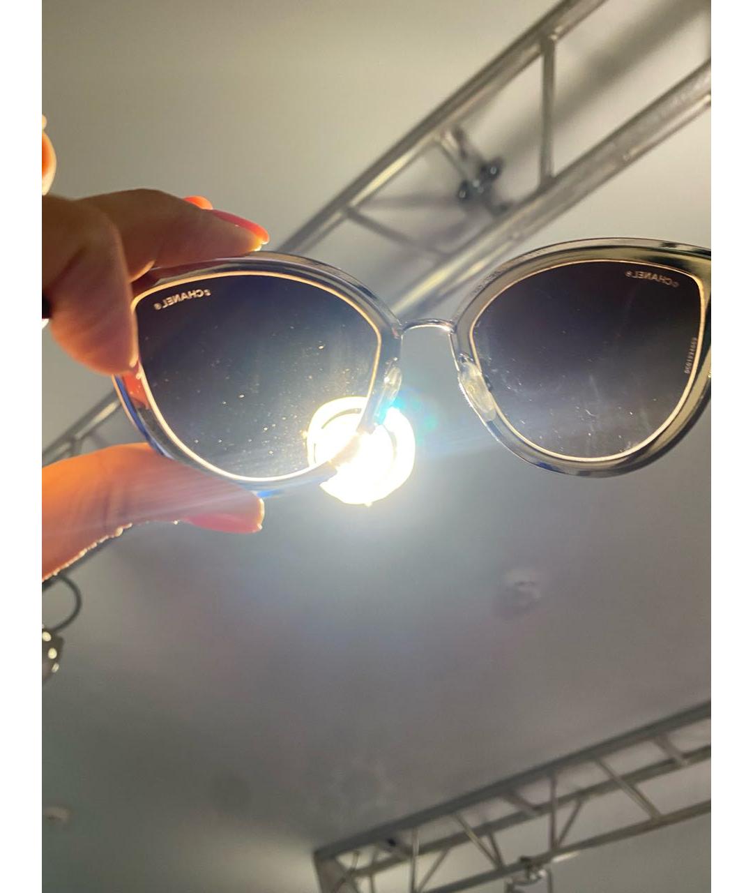 CHANEL PRE-OWNED Серебряные пластиковые солнцезащитные очки, фото 5