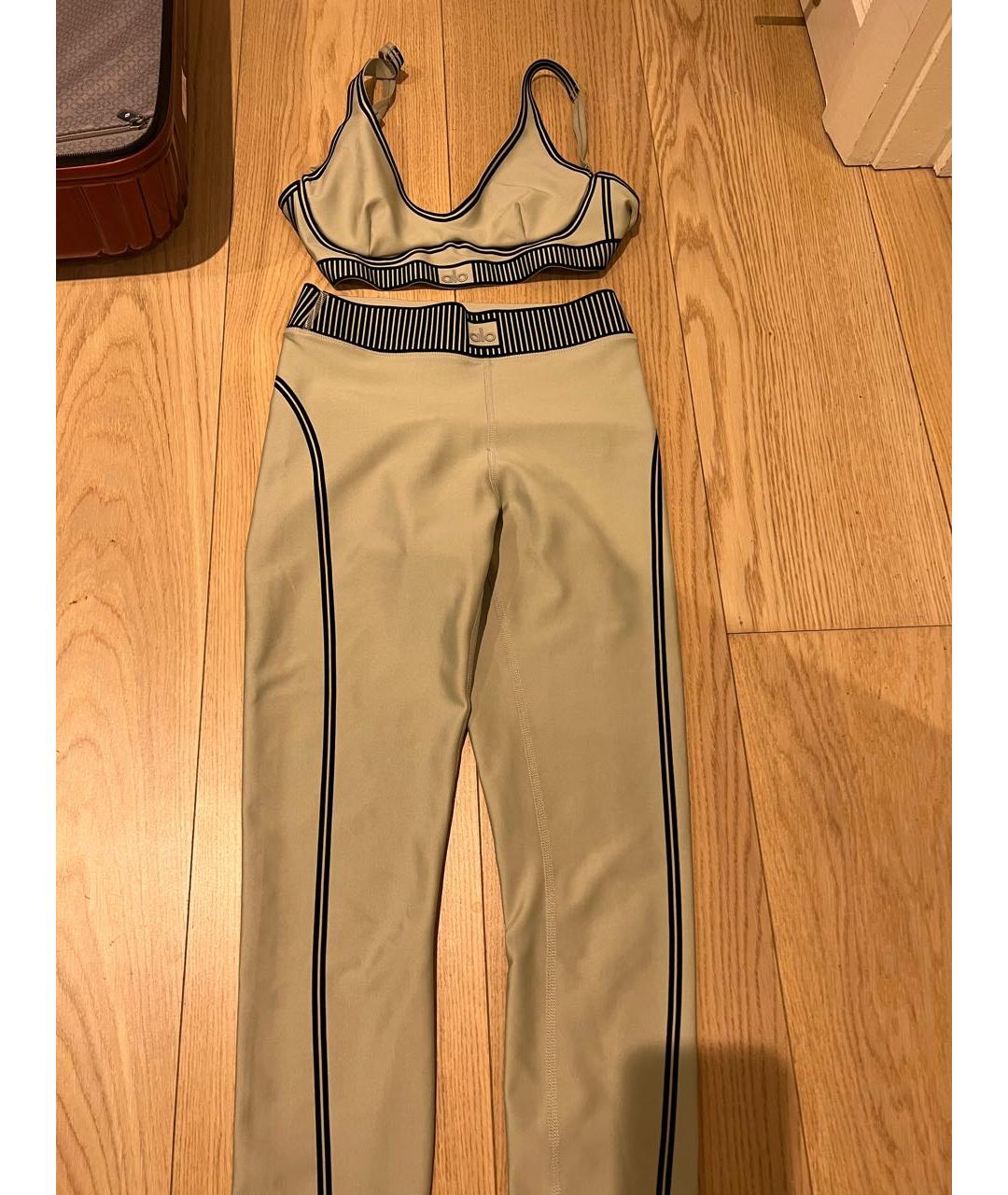 ALO YOGA Хаки полиуретановый спортивные костюмы, фото 2