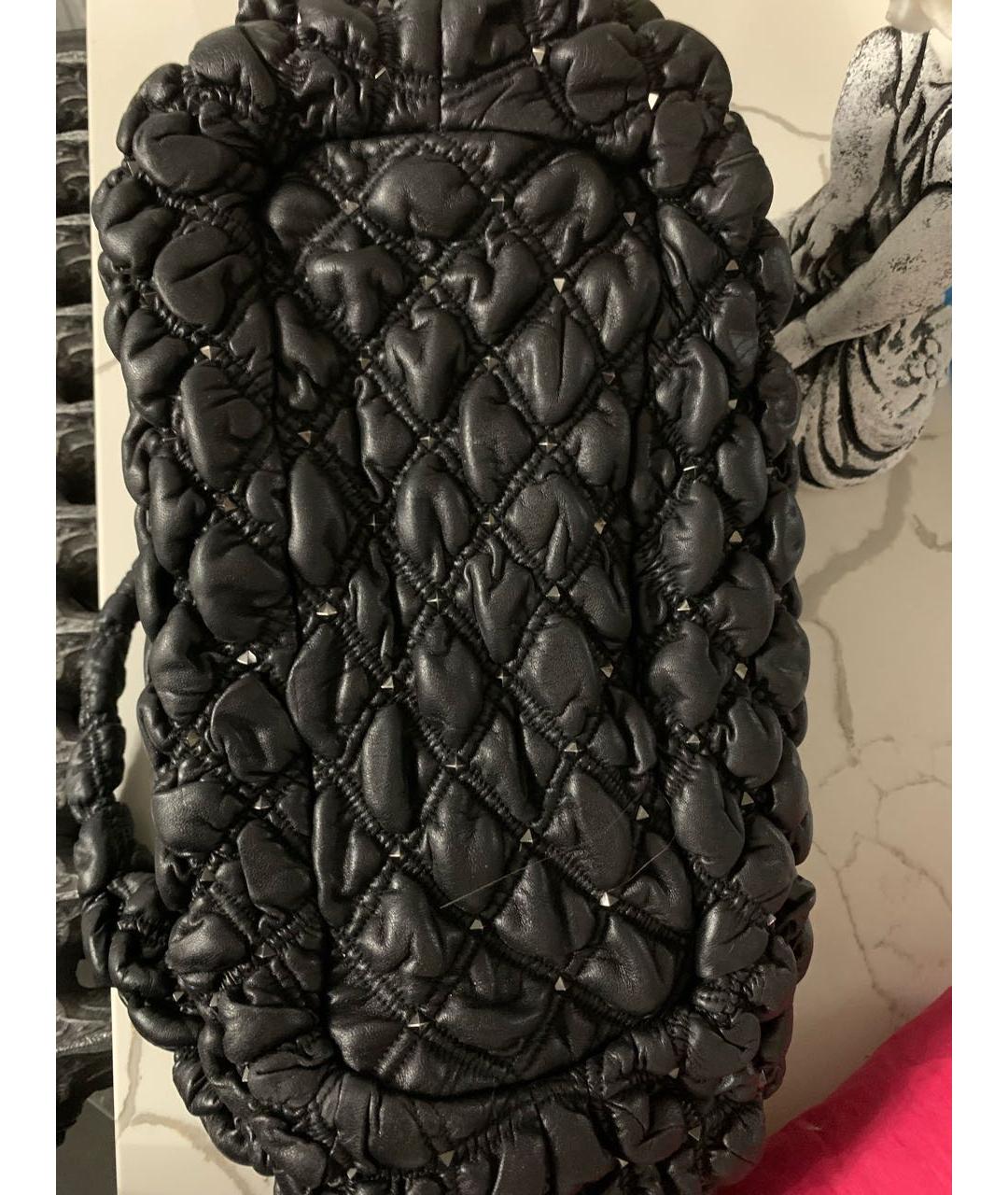 VALENTINO Черная кожаная сумка с короткими ручками, фото 6