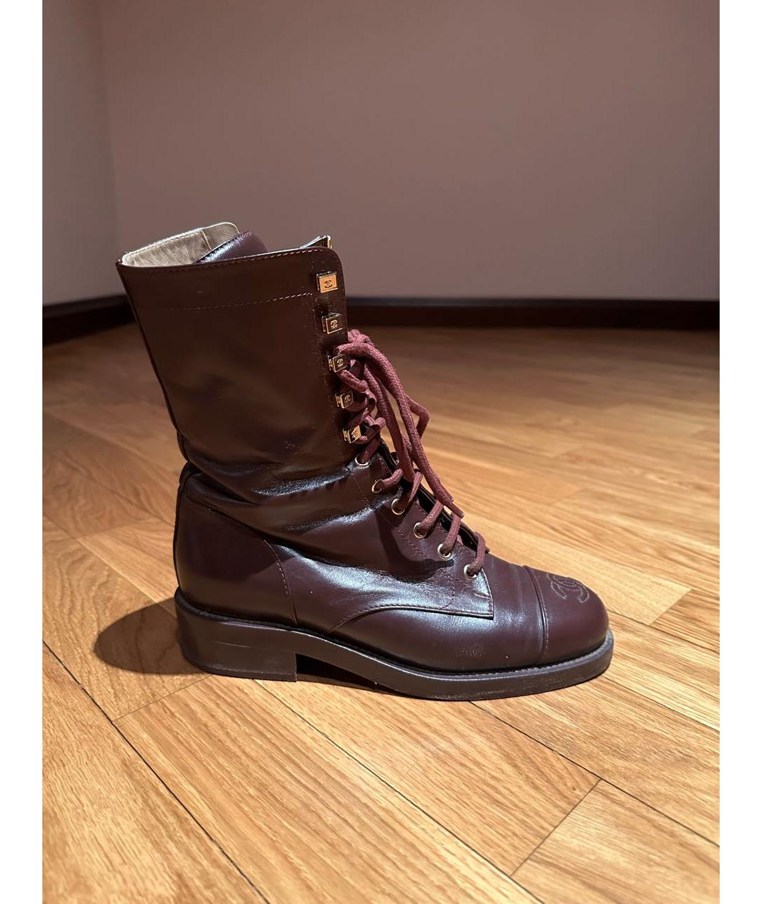 CHANEL PRE-OWNED Бордовые кожаные ботинки, фото 5