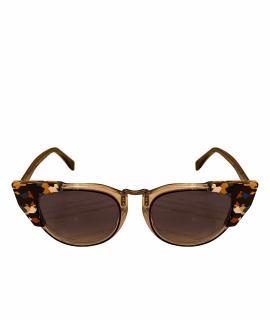 

Солнцезащитные очки FENDI