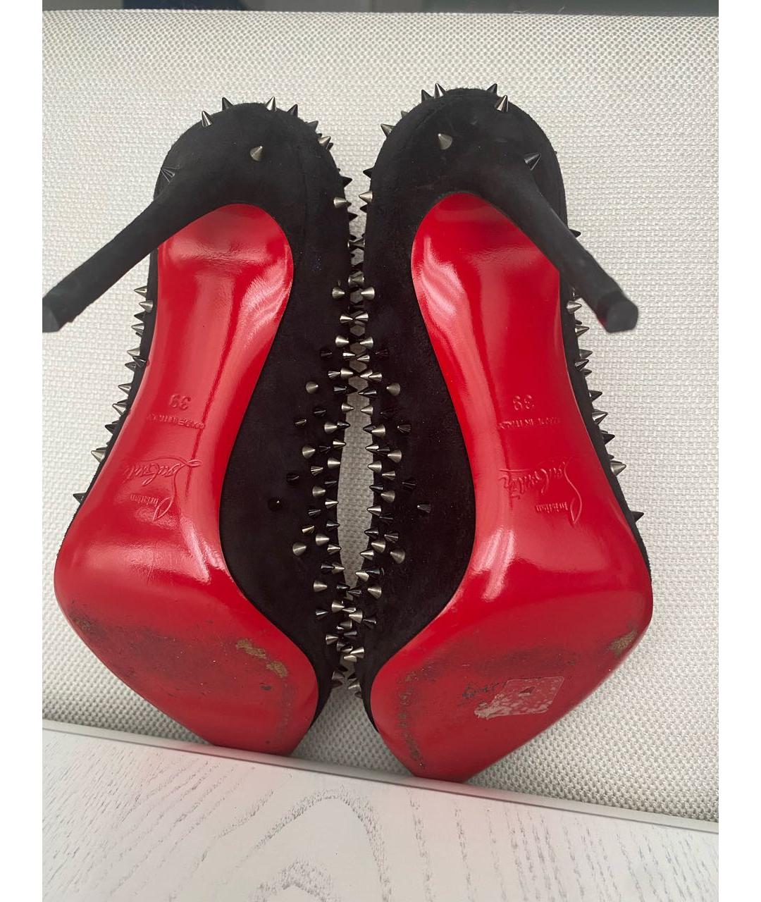 CHRISTIAN LOUBOUTIN Черные замшевые туфли, фото 4