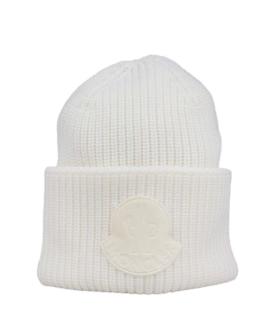 

Шапка MONCLER