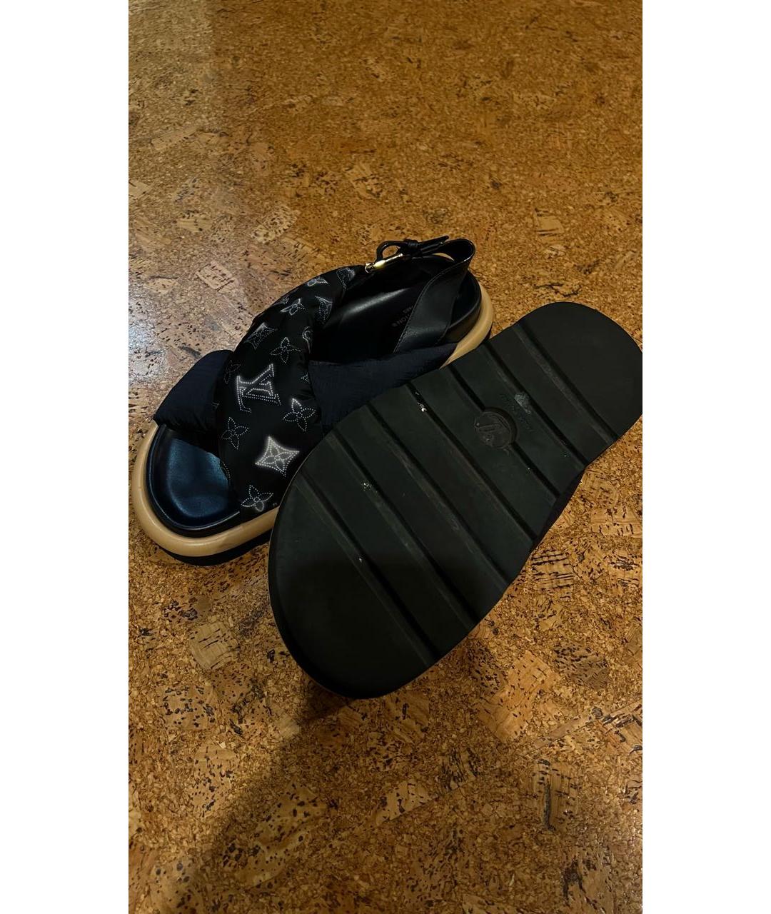 LOUIS VUITTON PRE-OWNED Темно-синие текстильные сандалии, фото 2