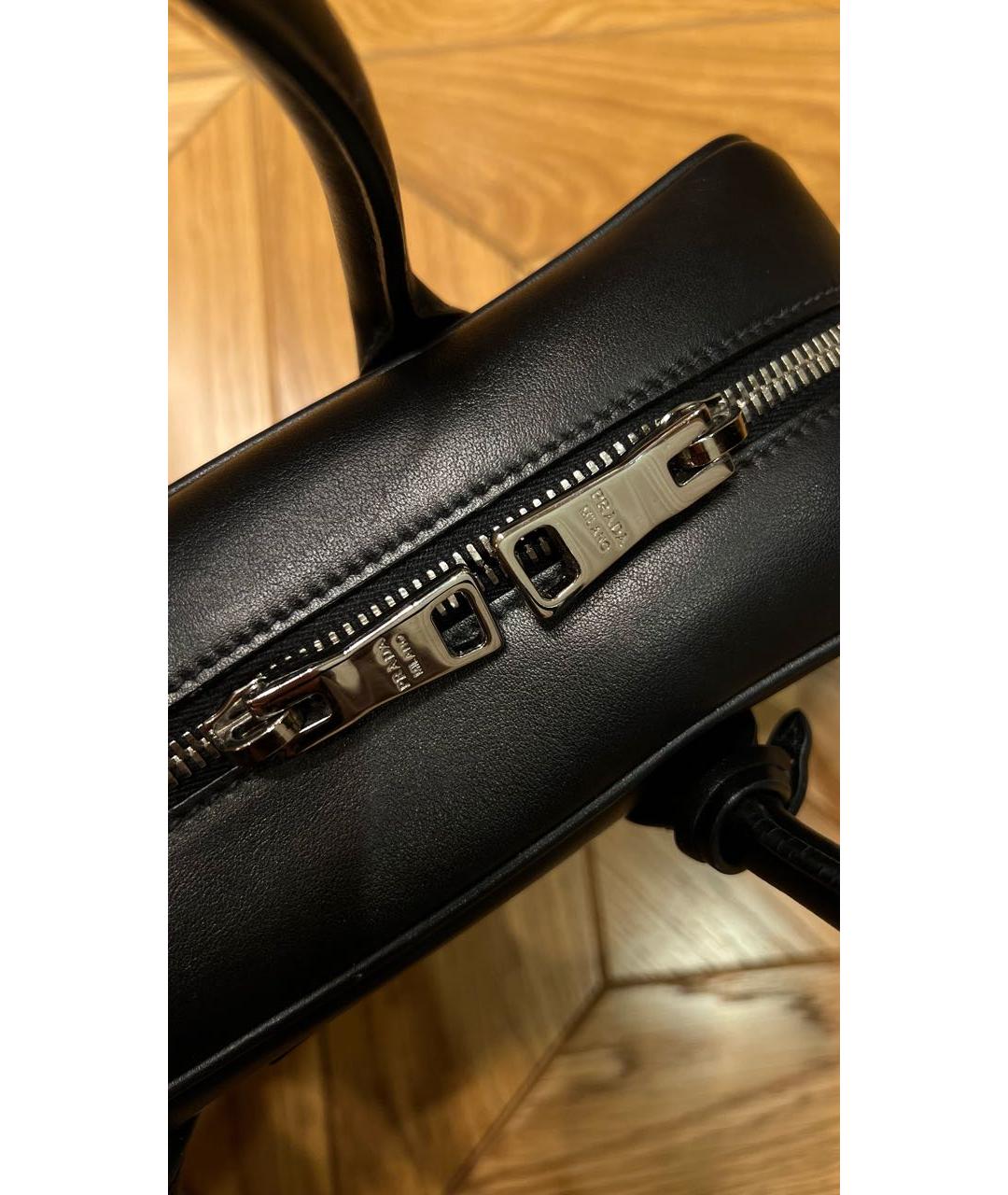 PRADA Черная кожаная сумка тоут, фото 3