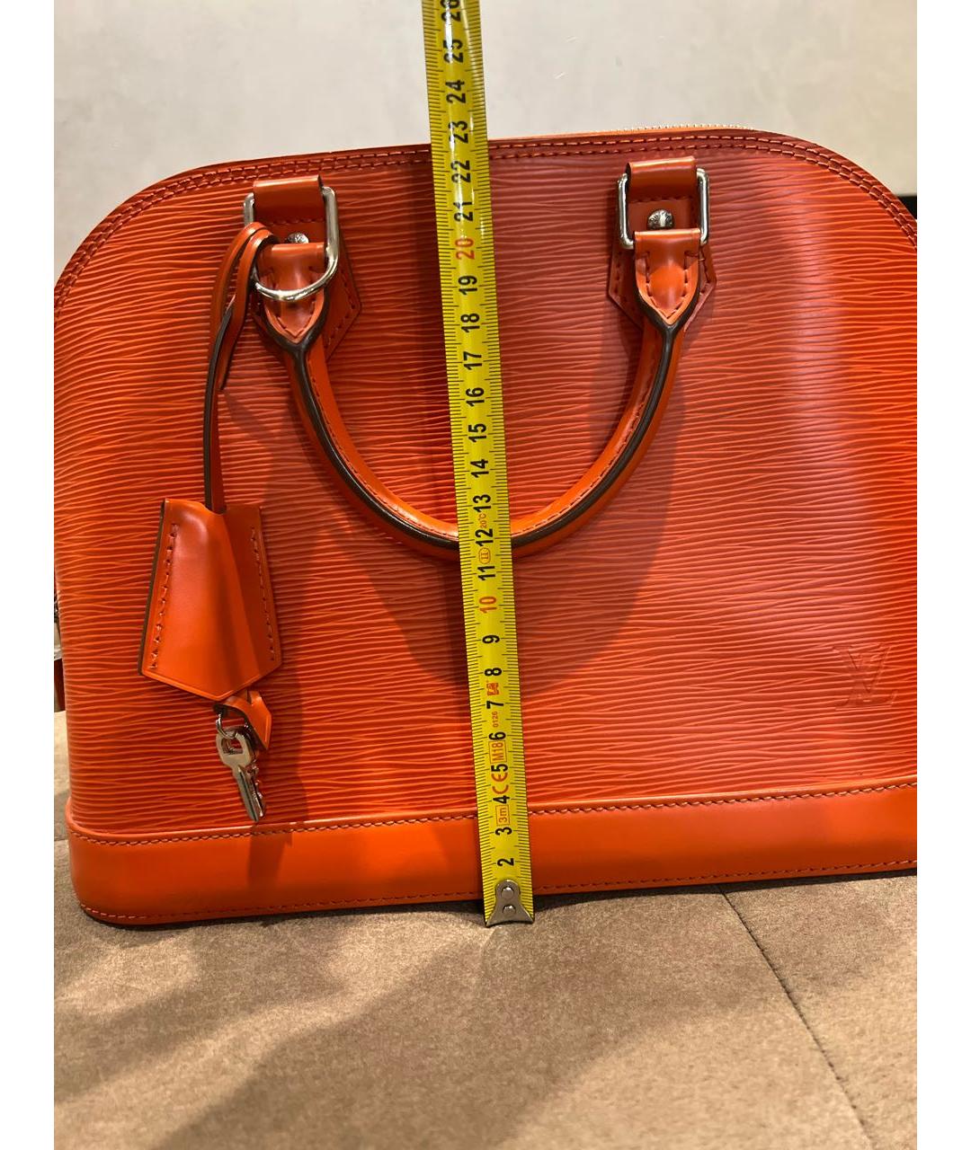 LOUIS VUITTON Оранжевая кожаная сумка с короткими ручками, фото 6