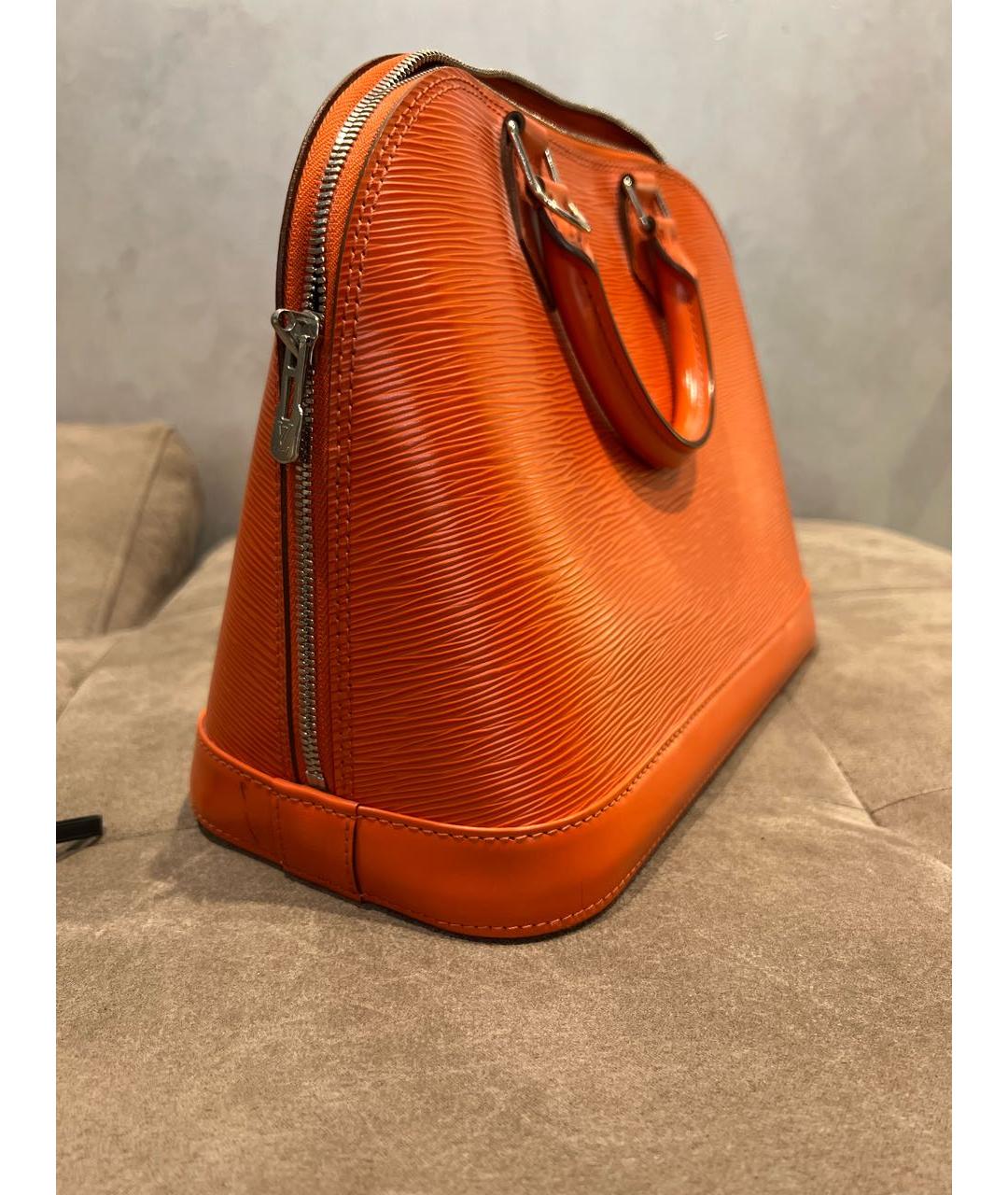 LOUIS VUITTON Оранжевая кожаная сумка с короткими ручками, фото 2