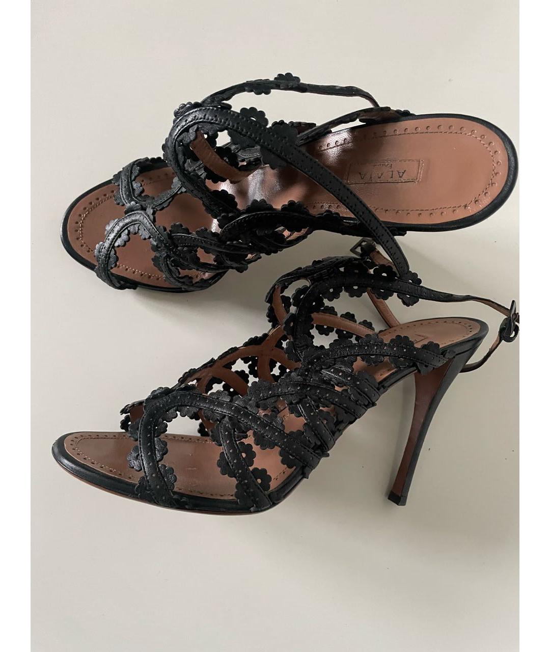 ALAIA Черные кожаные босоножки, фото 3