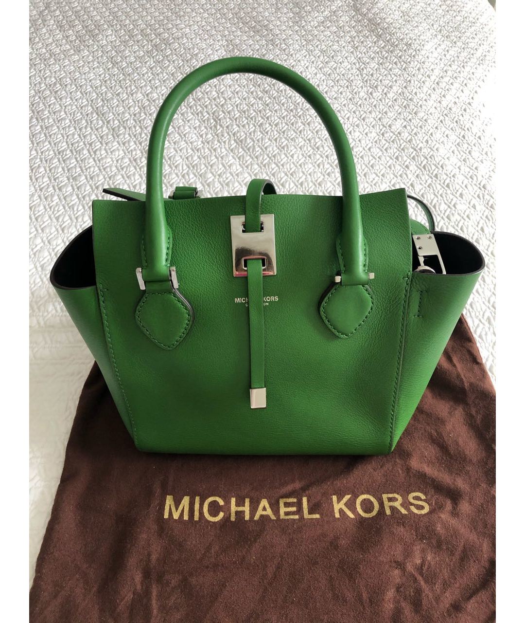 MICHAEL KORS COLLECTION Зеленая кожаная сумка тоут, фото 9