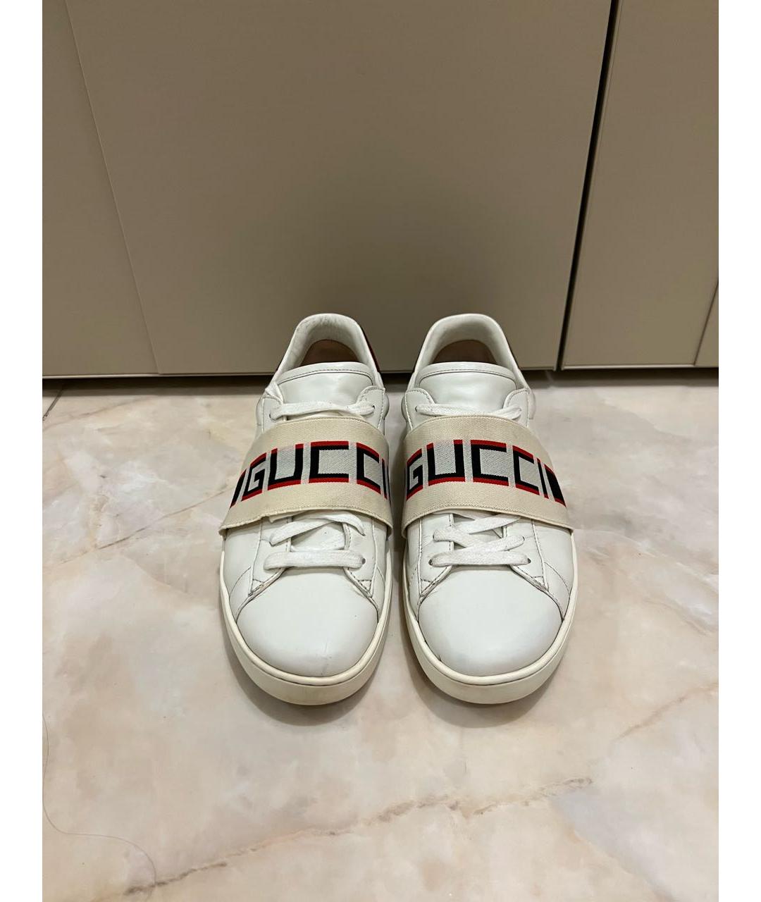 GUCCI Белые кожаные низкие кроссовки / кеды, фото 2