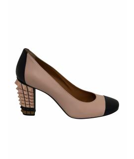 

Туфли FENDI