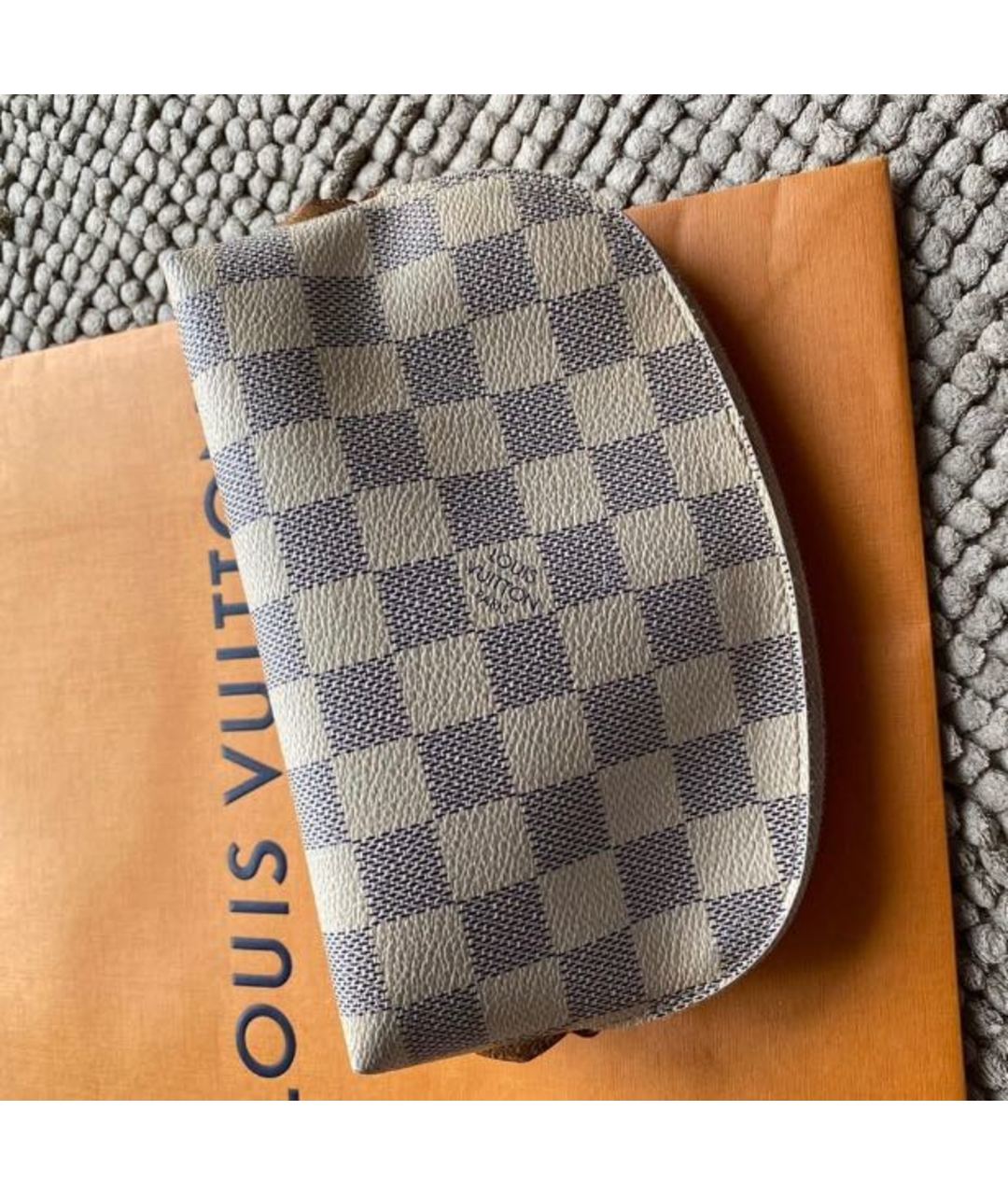 LOUIS VUITTON PRE-OWNED Белая косметичка, фото 7
