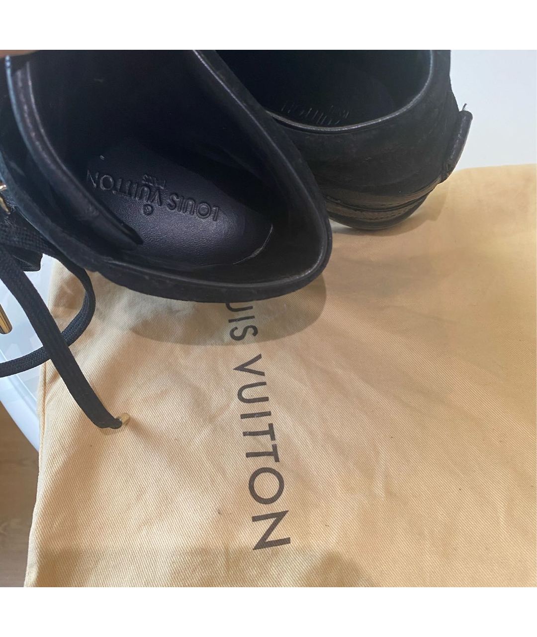 LOUIS VUITTON PRE-OWNED Черные кожаные кроссовки, фото 7
