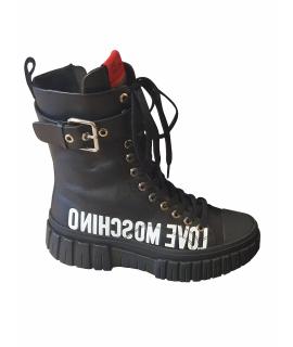 

Ботинки LOVE MOSCHINO