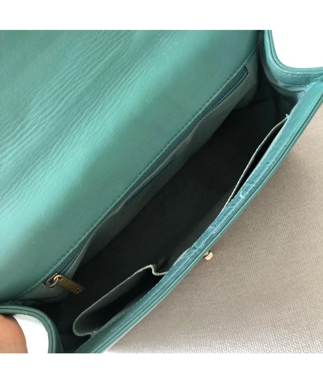 CHANEL PRE-OWNED Зеленая кожаная сумка тоут, фото 3